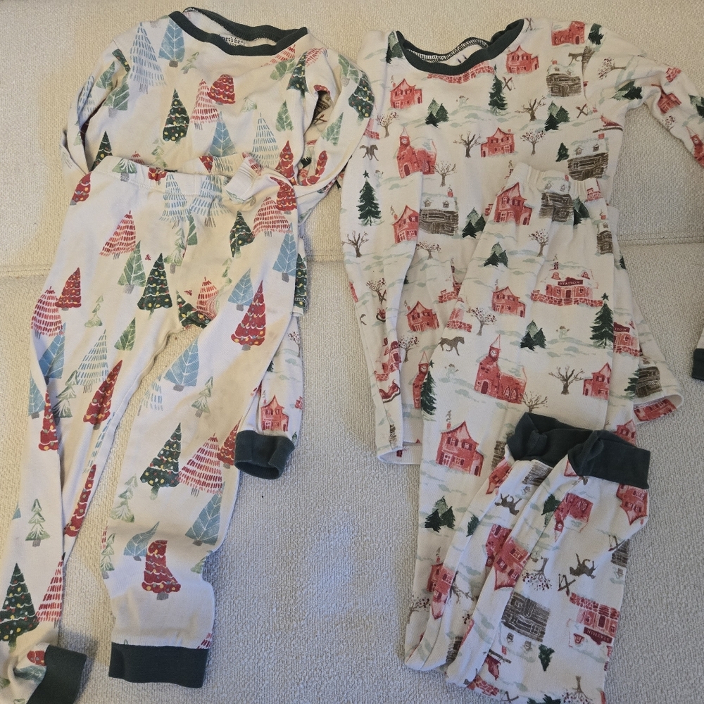 Burt's Bees Kids Pajama Set in Holiday Themes